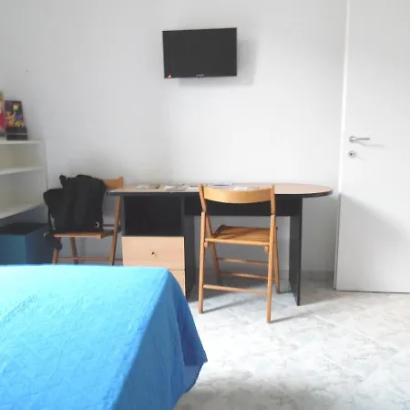 Apartment Donnaregina Naples